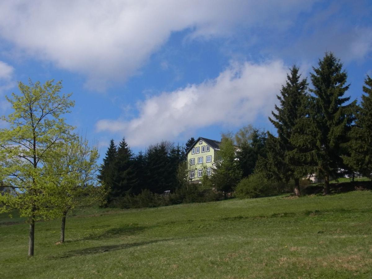 Hotel Schoene Aussicht Masserberg Exterior photo